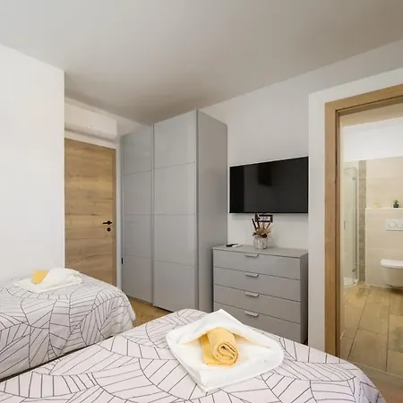 Villa Perini By Istrialux *