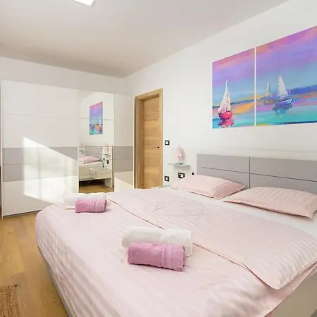 Perini By Istrialux * Šajini