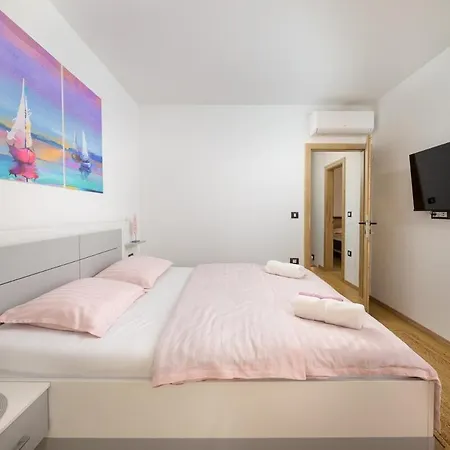 Villa Perini By Istrialux