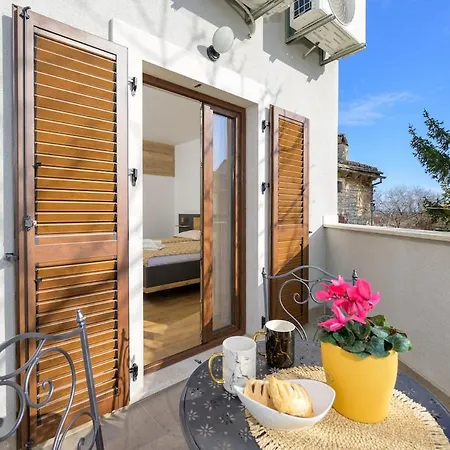 Perini By Istrialux Villa *