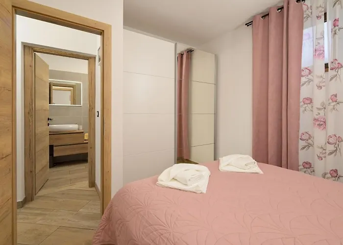 Perini By Istrialux Vila